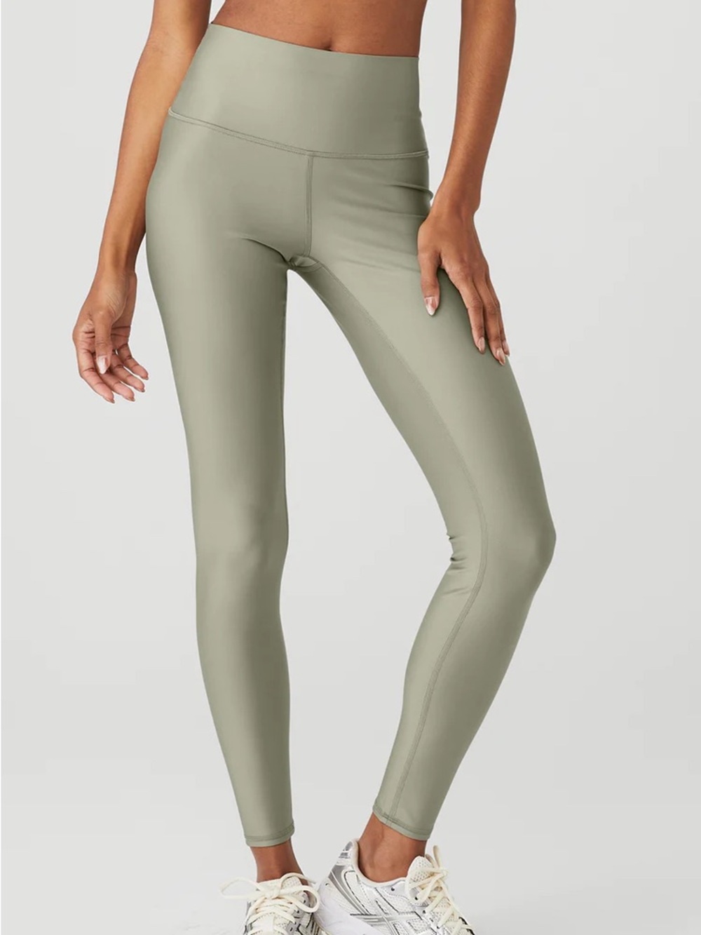 ALO High Waisted Airlift Leggings in Limestone